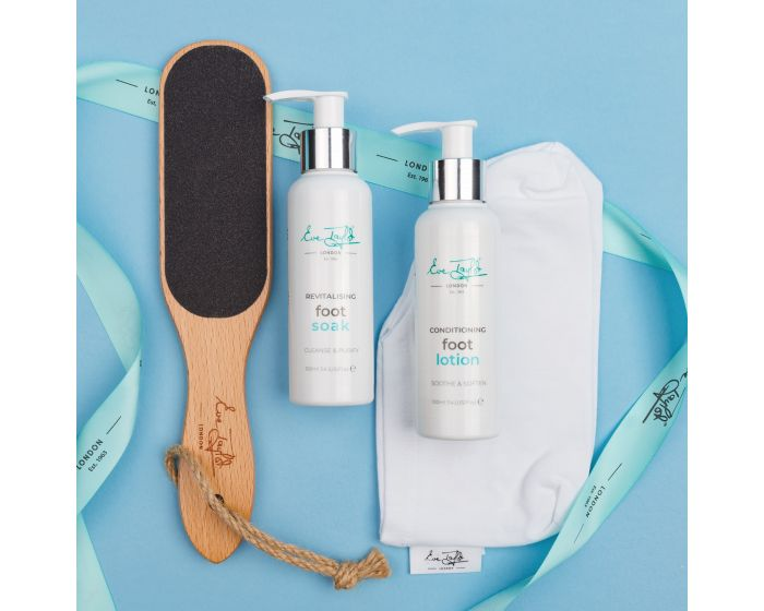 Eve Taylor Walking on Air Christmas Bundle with foot soak, foot lotion, foot file and cotton moisture socks